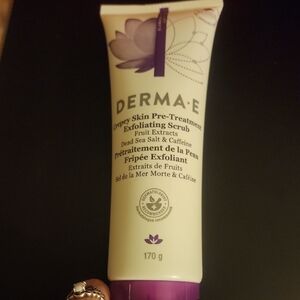 Purple Exfoliating Scrub